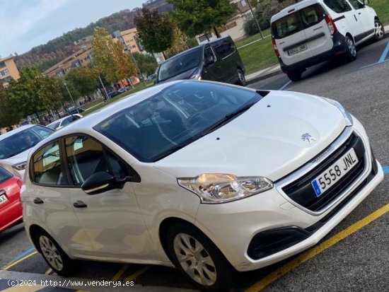 PEUGEOT 208 en venta en Pamplona/IruÃ±a (Navarra) - Pamplona/IruÃ±a