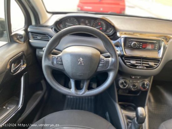 PEUGEOT 208 en venta en Pamplona/IruÃ±a (Navarra) - Pamplona/IruÃ±a