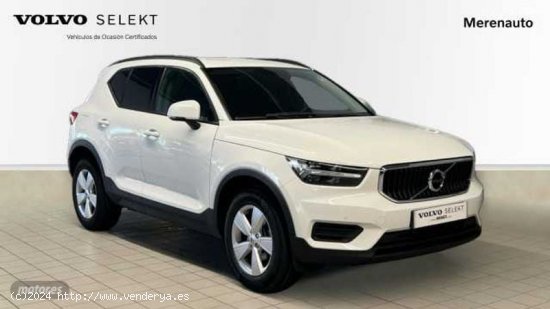 Volvo XC40 XC40 Momentum Core, T2 (gasolina - aut) de 2021 con 55.223 Km por 25.900 EUR. en A Coruna