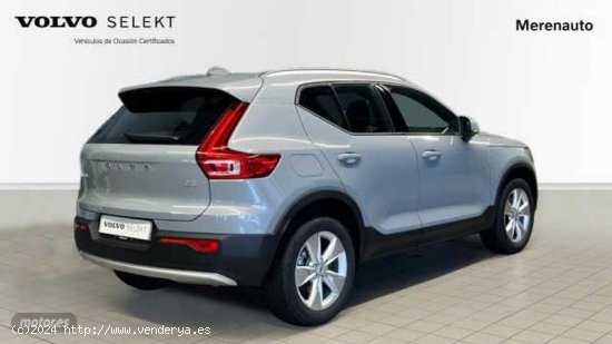 Volvo XC40 XC40 Core, B3 Mild hybrid, Gasolina de 2024 con 1 Km por 39.900 EUR. en A Coruna