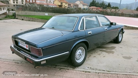 Jaguar XJ6 sovereign 3.2 de 1993 con 174.298 Km por 8.000 EUR. en Madrid