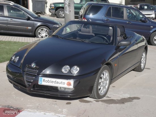  Alfa Romeo Spider 2.0 JTS 16v de 2004 con 111.656 Km por 8.200 EUR. en Madrid 