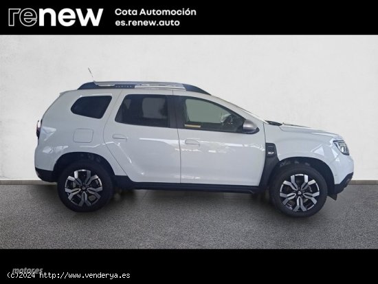 Dacia Duster PRESTIGE DCI 1150CV 4X4 de 2022 con 88.500 Km por 18.900 EUR. en Madrid