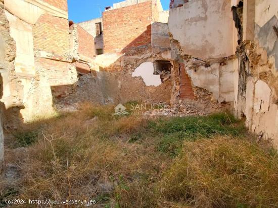 SE VENDE SOLAR URBANO EN PLENO CENTRO DE ASPE - ALICANTE