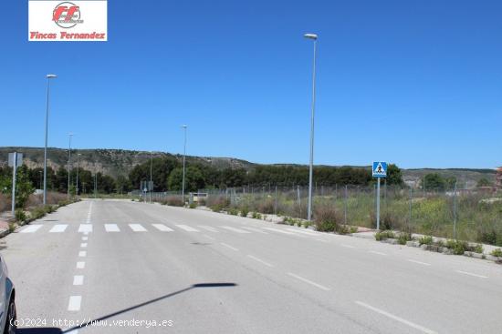 TERRENO INDUSTRIAL DE 5000M2 A LA VENTA - MADRID