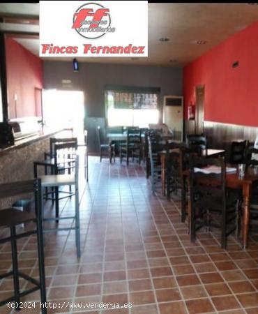 VENTA LOCAL BAR RESTAURANTE Y 5 ESTUDIOS. PRECIO  550.000 € - MADRID