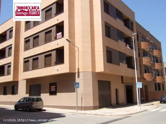  ALQUILER DE LOCAL COMERCIAL EN ALMUSSAFES - VALENCIA 