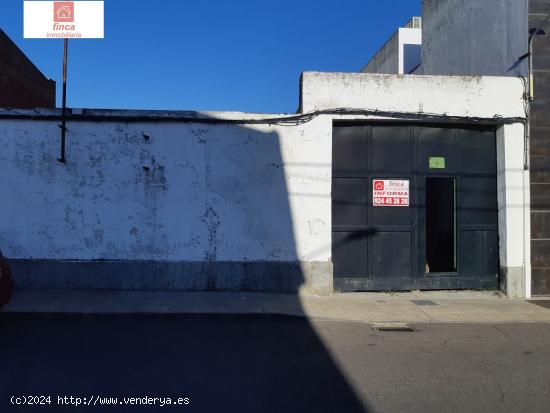  VENTA EN MONTIJO, SOLAR URBANO, AMPLIO IDEAL PARA HACERTE TU VIVIENDA - BADAJOZ 