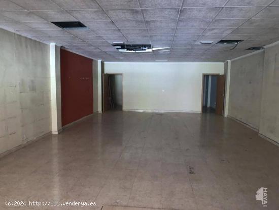 LOCAL COMERCIAL EN SAN VICENTE DEL RASPEIG - ALICANTE