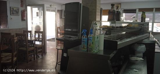 BAR EN PLENO FUNCIONAMIENTO - SE VENDE POR JUBILACION - ALICANTE