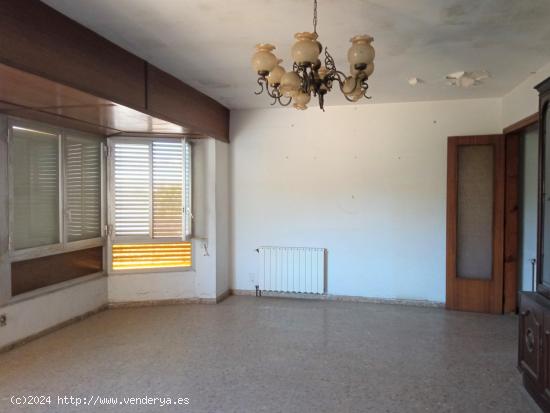 Venta de Casa Adosada en Calle Sant Josep,  24 El Vendrell - TARRAGONA