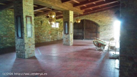 CHALET EN VENTA EN SAN ANDRES DE MONTEJOS - LEON