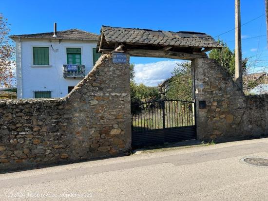 CASA CON TERRENO EN VILLAMARTIN DE LA ABADIA - LEON