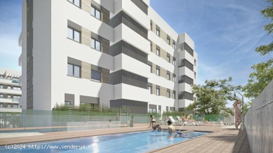 PISO DE 3 DORMITORIOS CON TERRAZA A ESTRENAR. PARQUE MIRAMAR-FUENGIROLA - MALAGA