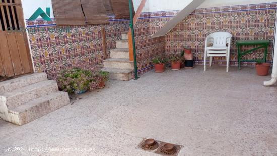 VENTA DE CASA EN ASPE - ALICANTE