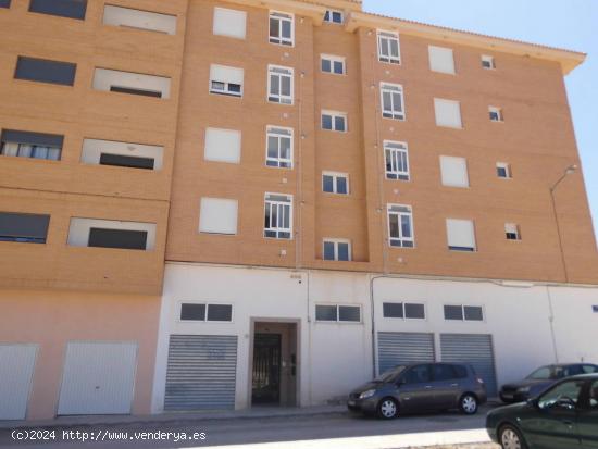  Se Vende en Almansa - ALBACETE 