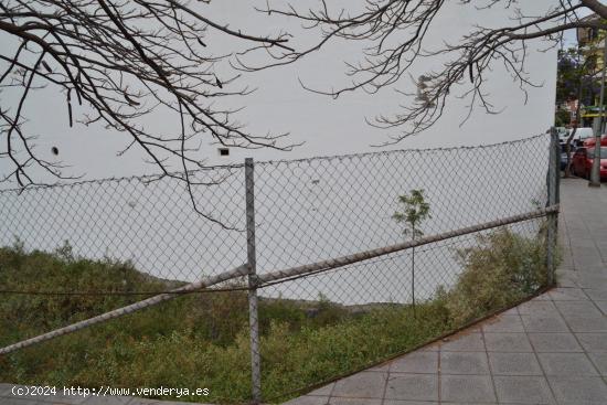 Terrenos Urbanos junto al C.C. La Magalona - Icod de los Vinos - SANTA CRUZ DE TENERIFE