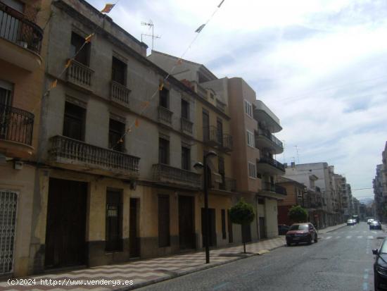 CASA EN VENTA EN CALLE ARBRES - VALENCIA