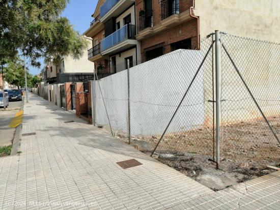 ALG351 - FINCAS GIRBÉS PRESENTA SOLAR URBANIZABLE EN LA CALLE SANT NICOLAU DE BARI DE  EL PLA  DE A