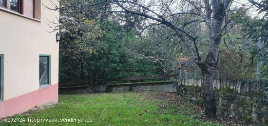 CASA CON TERRENO DE 980M2 EN EL VALLE DE MENA - BURGOS