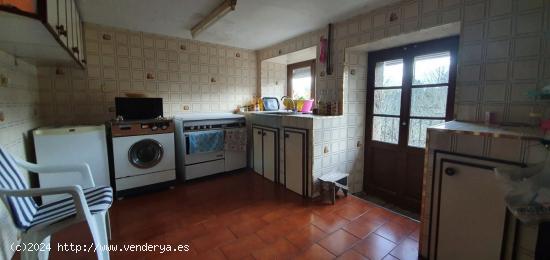 CASA CON TERRENO DE 980M2 EN EL VALLE DE MENA - BURGOS