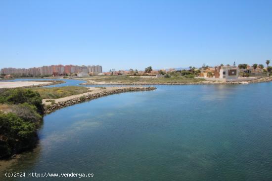 Excelente parcela en zona exclusiva de La Manga - MURCIA