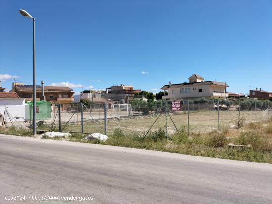 TERRENO URBANO EN COX - ALICANTE