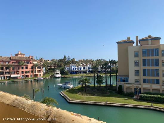 Ático en Urb. Ribera del Corvo, La Marina de Sotogrande - CADIZ