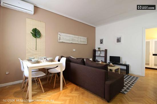 Elegante apartamento de 2 dormitorios en alquiler en Salamanca - MADRID