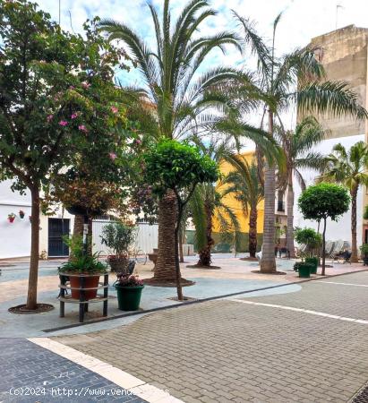 Edificio en venta en Estepona centro | CABANILLAS REAL ESTATE - MALAGA