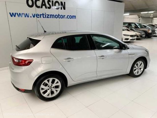 Renault Mégane ( 1.3 TCe GPF Limited 116cv )  - Astigarraga