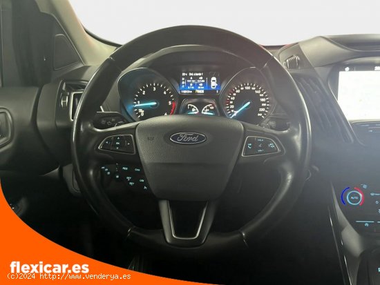 Ford Kuga 1.5 TDCi 88kW 4x2 A-S-S Titanium Auto - San Andrés de Palomar