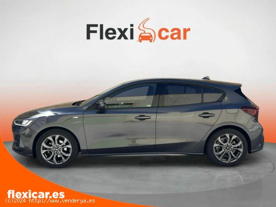 Ford Focus 1.0 Ecoboost MHEV 114kW ST-Line - Málaga