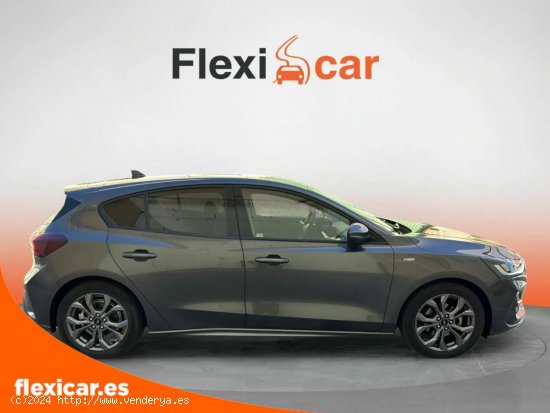 Ford Focus 1.0 Ecoboost MHEV 114kW ST-Line - Málaga