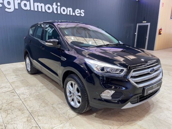 Ford Kuga 1.5 TDCi 88kW 4x2 Titanium - Burela