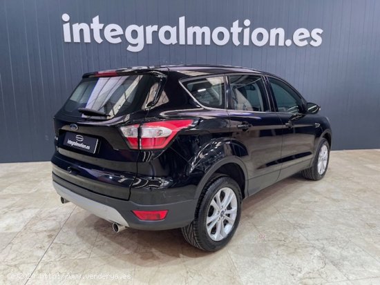 Ford Kuga 1.5 TDCi 88kW 4x2 Titanium - Burela