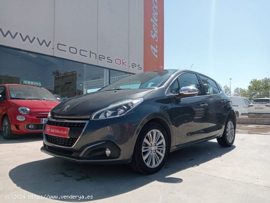  Peugeot 208 5P ACTIVE PureTech 60kW (82CV) gris 2018 - Carcaixent 