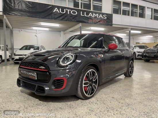 Mini Mini JOHN COOPER WORKS de 2019 con 56.743 Km por 29.990 EUR. en Barcelona