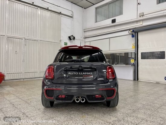 Mini Mini JOHN COOPER WORKS de 2019 con 56.743 Km por 29.990 EUR. en Barcelona