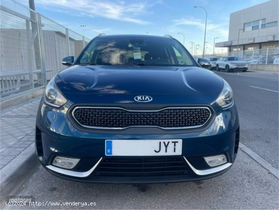 Kia Niro 1.6 GDi HEV 95kW (129CV) Drive de 2017 con 151.500 Km por 14.950 EUR. en Madrid