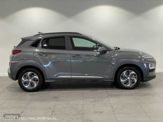 Hyundai Kona 1.6 GDI DT Tecno Red de 2020 con 26.500 Km por 21.300 EUR. en Barcelona