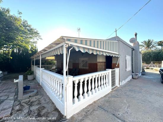 CHALET EN CREVILLENTE - ALICANTE