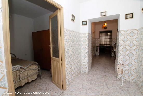 Casa en zona centro de Montijo. - BADAJOZ