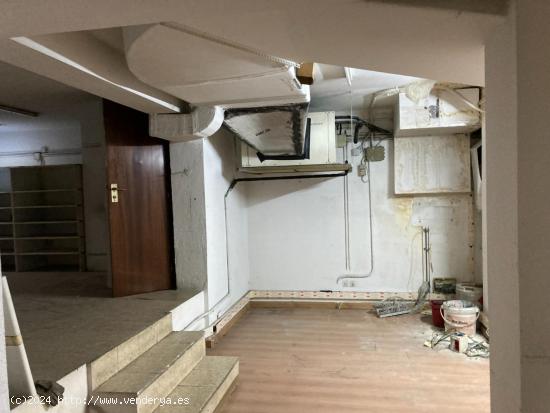  Local comercial en venta en Barcelona - BARCELONA 