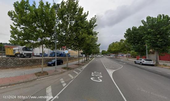 NAU EN VENDA AL POLÍGON INDUSTRIAL LES  COMES D'IGUALADA. - BARCELONA