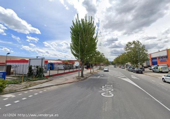 NAU EN VENDA AL POLÍGON INDUSTRIAL LES  COMES D'IGUALADA. - BARCELONA