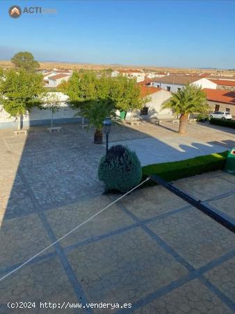 MAGNÍFICO PISO EN SIERRA DE FUENTES - CACERES