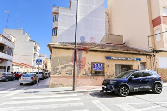 CASA SOLAR CENTRICA EN GUARDAMAR DEL SEGURA - ALICANTE