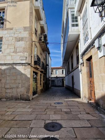  LOCAL COMERCIAL CIUDAD VIEJA-CALLE SINAGOGA CON CALLE HERRERIAS - A CORUÑA 