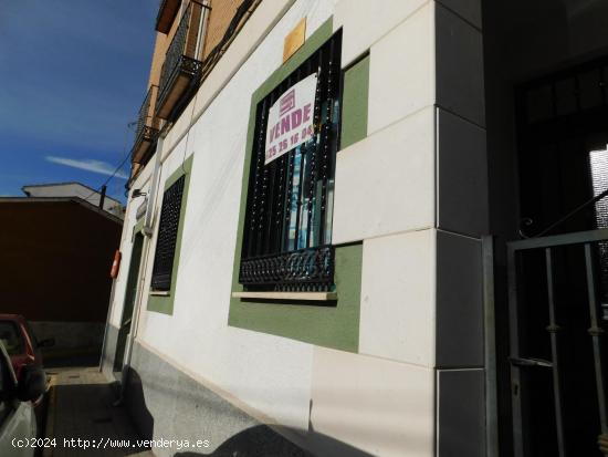 LOCAL COMERCIAL CON TRASTERO JUNTO AL AYUNTAMIENTO Y CORREOS - TOLEDO